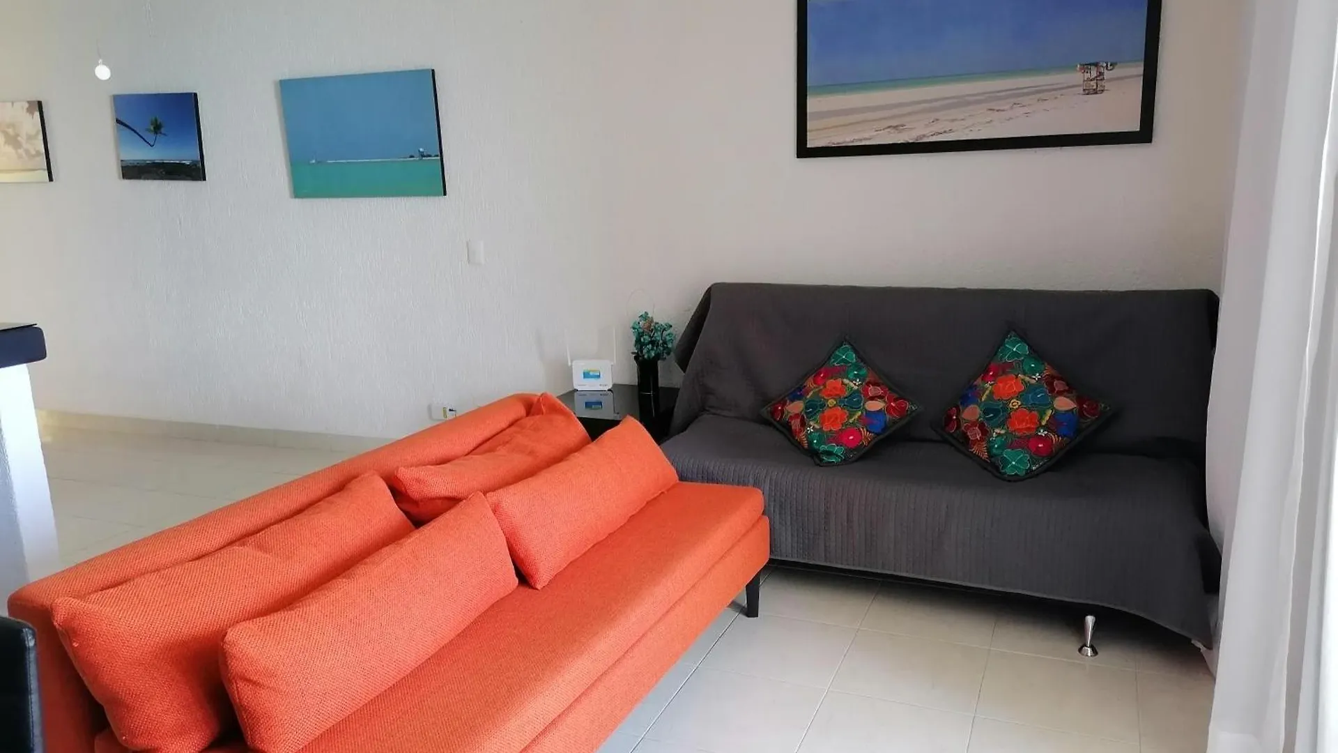 Beautiful Condo A Few Stps To Sea Cancun Apartment