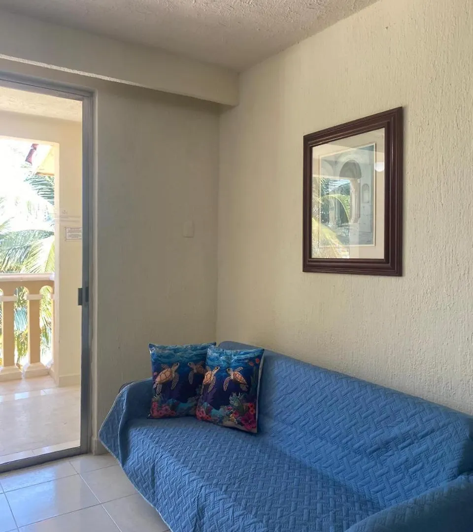 Beautiful Condo A Few Stps To Sea Cancun Mexico