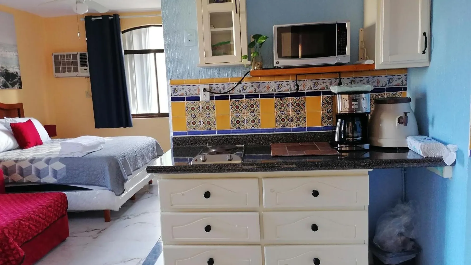Beautiful Condo A Few Stps To Sea Cancun