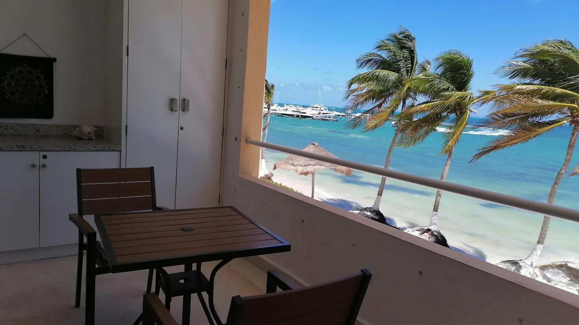 Beautiful Condo A Few Stps To Sea Cancun
