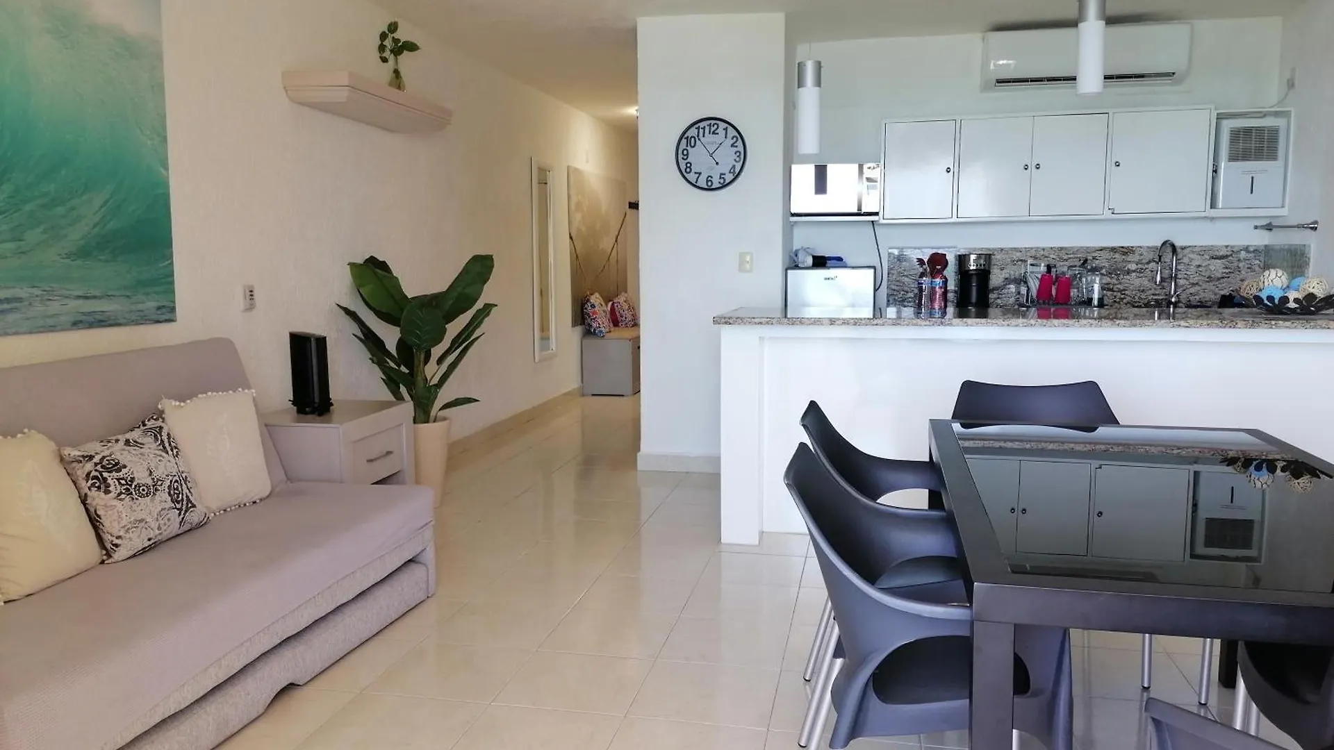 Beautiful Condo A Few Stps To Sea Cancun