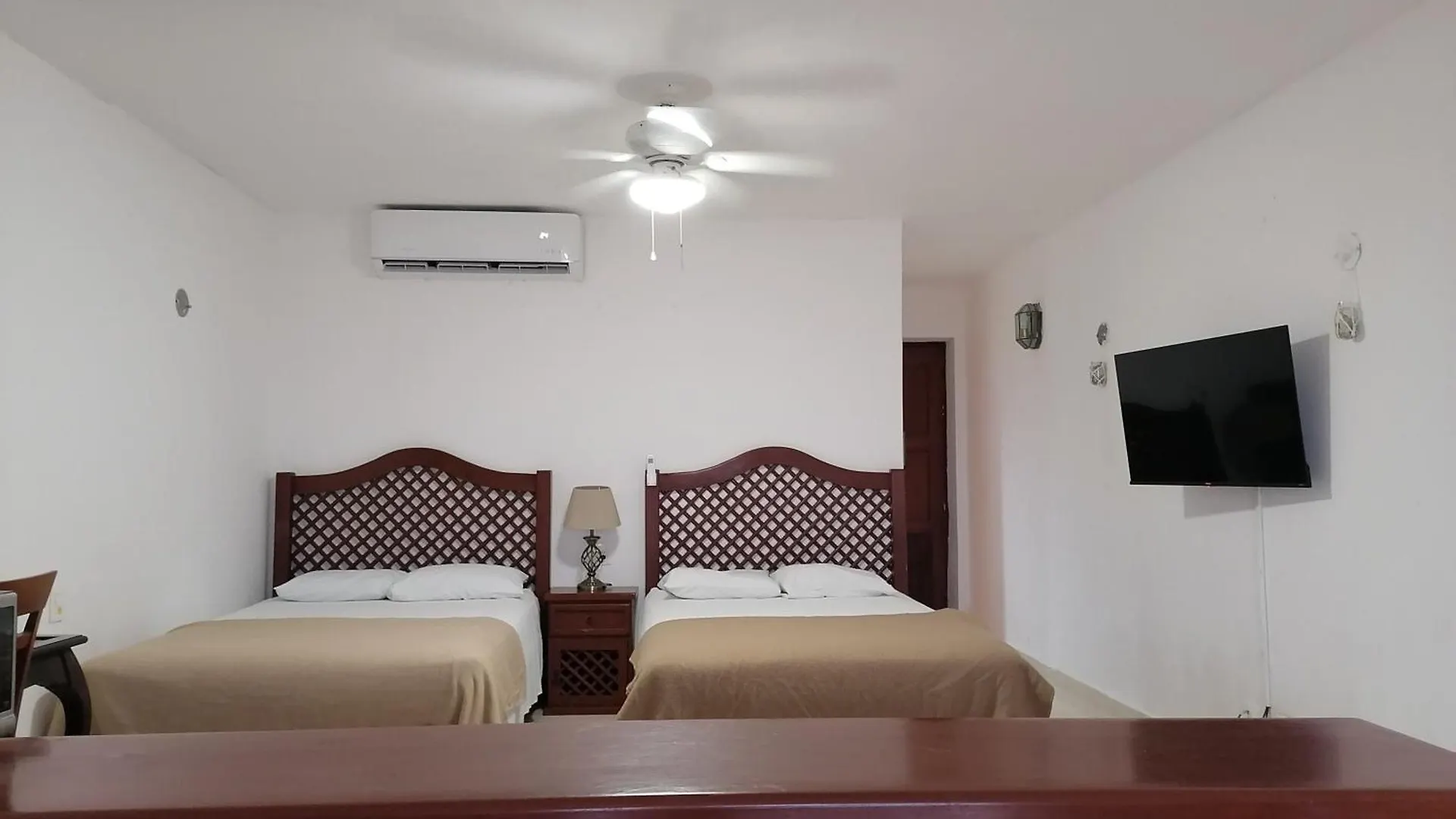 Apartment Beautiful Condo A Few Stps To Sea Cancun