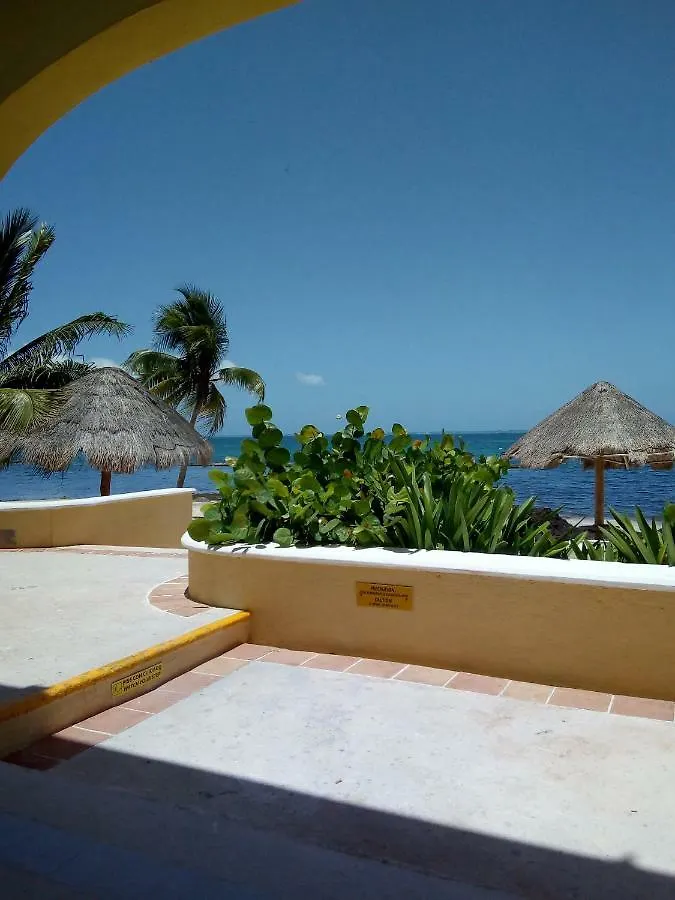 Beautiful Condo A Few Stps To Sea Cancún